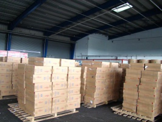 Captură record în Portul Constanţa: aproape 1 milion de pachete de ţigări, confiscate